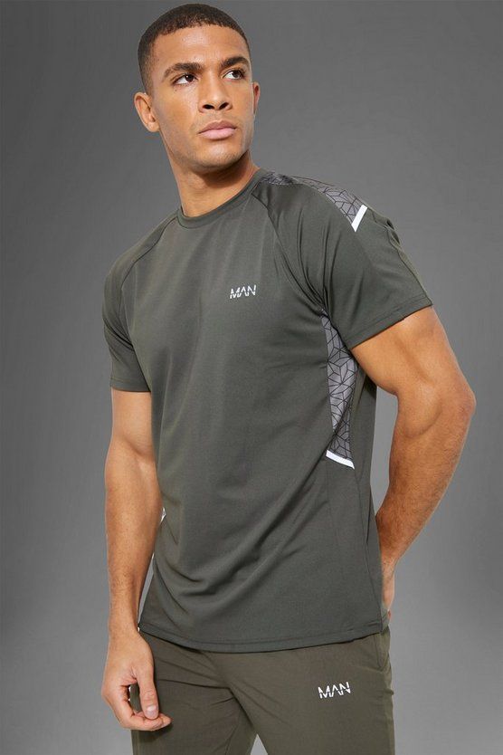 Man Active Gym Panel Fit T-Shirt